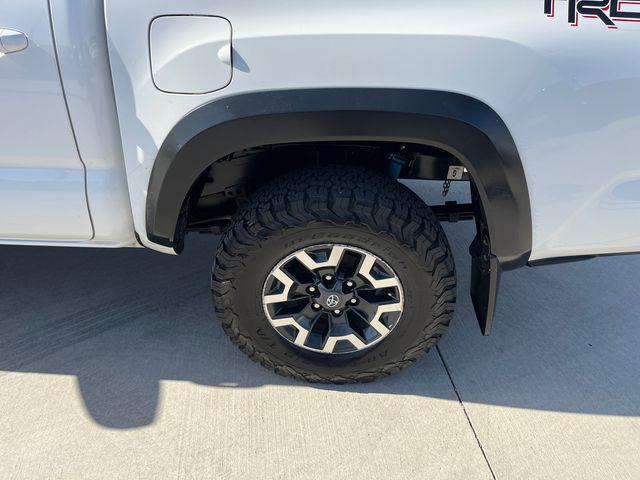 Photo of 2022 White Toyota Tacoma