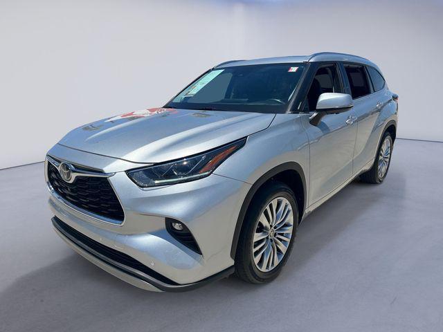 2024 Toyota Highlander