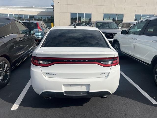 Photo of 2013 Bright White Clearcoat Dodge Dart