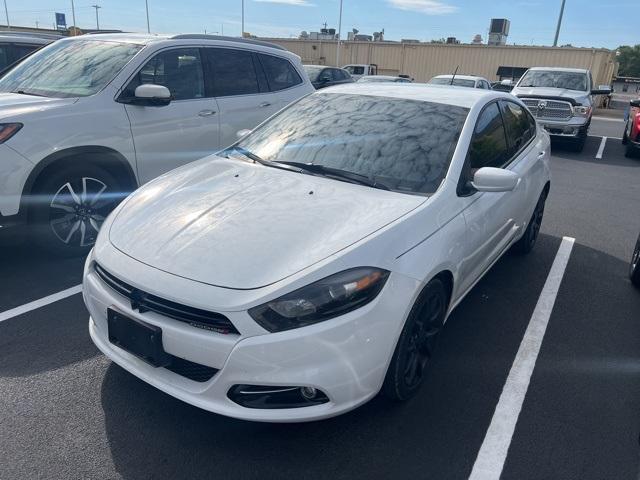 Photo of 2013 Bright White Clearcoat Dodge Dart