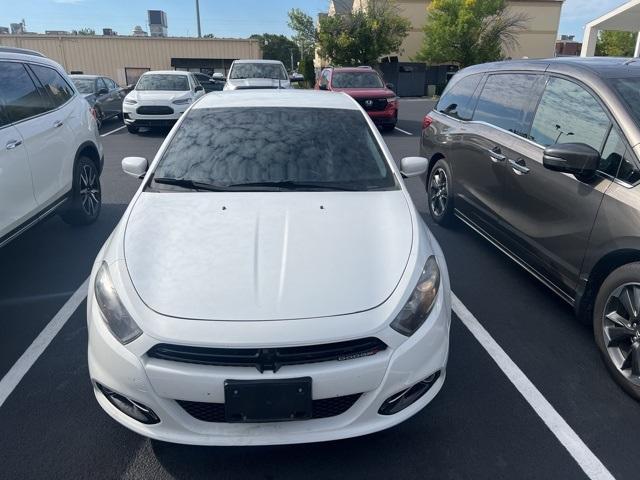Photo of 2013 Bright White Clearcoat Dodge Dart