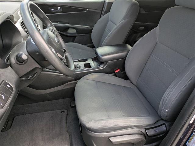 Photo of 2020 Imperial Blue Kia Sorento