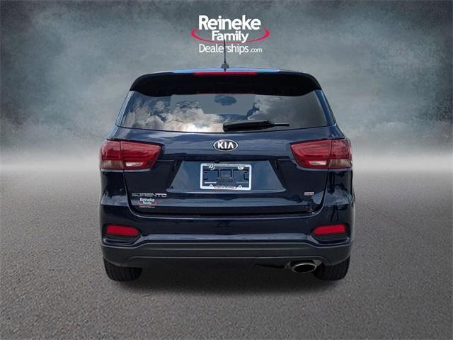 Photo of 2020 Imperial Blue Kia Sorento