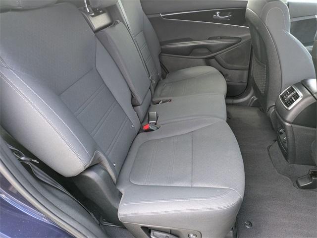 Photo of 2020 Imperial Blue Kia Sorento