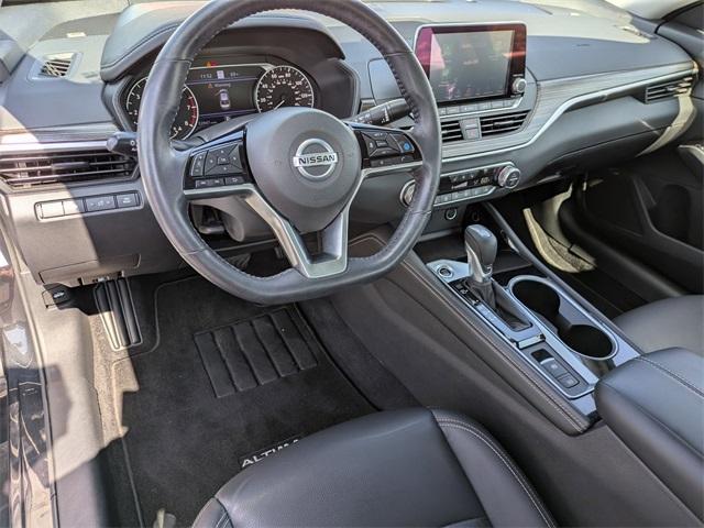 Photo of 2021 Storm Blue Nissan Altima
