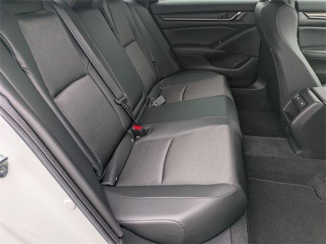 Photo of 2022 Platinum White Pearl Honda Accord