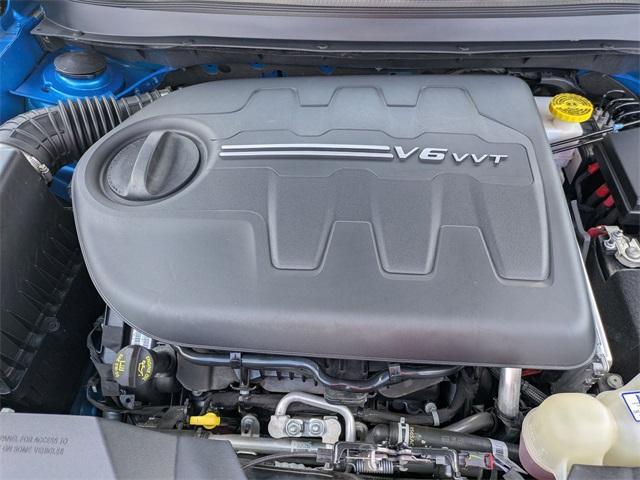 Photo of 2022 Hydro Blue Pearlcoat Jeep Cherokee