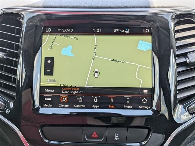 Photo of 2022 Hydro Blue Pearlcoat Jeep Cherokee