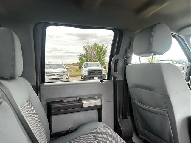 Photo of 2014 Sterling Gray Metallic Ford F-350