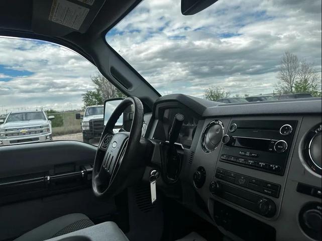 Photo of 2014 Sterling Gray Metallic Ford F-350