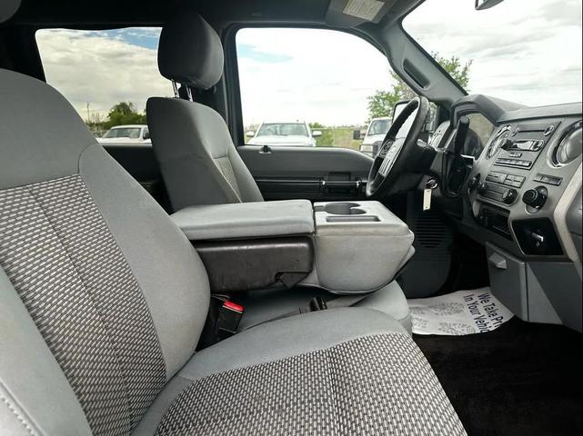 Photo of 2014 Sterling Gray Metallic Ford F-350