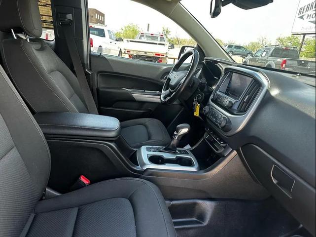 Photo of 2022 Black Chevrolet Colorado