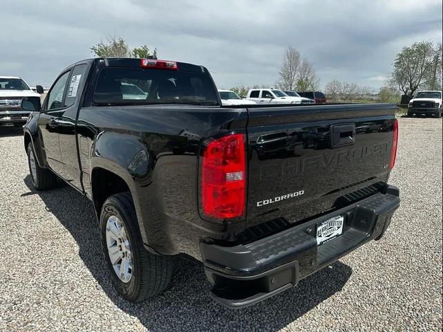 Photo of 2022 Black Chevrolet Colorado