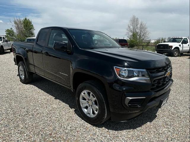 Photo of 2022 Black Chevrolet Colorado