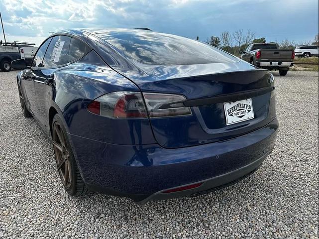 Photo of 2016 Deep Blue Metallic Tesla Model S