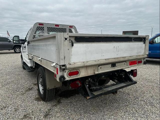 Photo of 2017 Oxford White Ford F-250