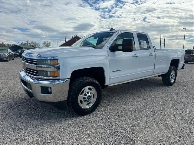 Photo of 2015 Summit White Chevrolet Silverado 2500