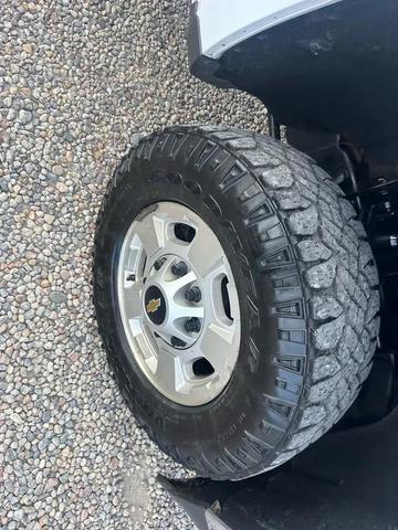 Photo of 2015 Summit White Chevrolet Silverado 2500