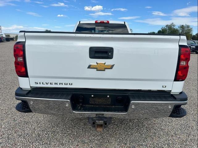 Photo of 2015 Summit White Chevrolet Silverado 2500