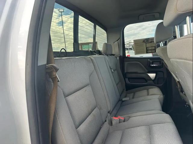 Photo of 2015 Summit White Chevrolet Silverado 2500