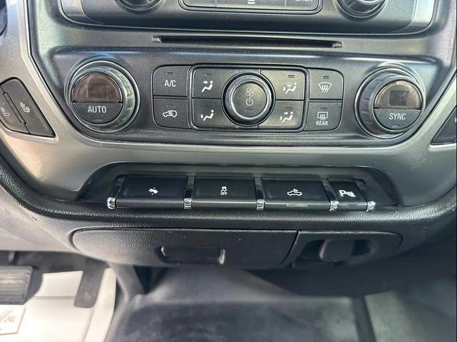 Photo of 2015 Summit White Chevrolet Silverado 2500