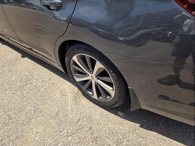 Photo of 2019 Gray Subaru Legacy