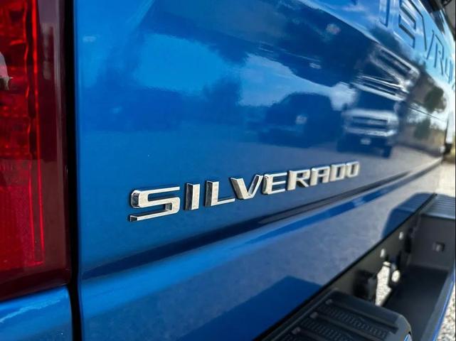 Photo of 2023 Glacier Blue Metallic Chevrolet Silverado 1500