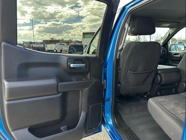 Photo of 2023 Glacier Blue Metallic Chevrolet Silverado 1500