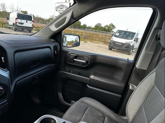 Photo of 2023 Glacier Blue Metallic Chevrolet Silverado 1500