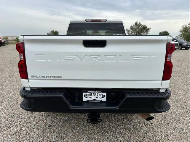 Photo of 2020 Summit White Chevrolet Silverado 2500