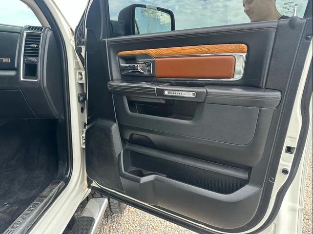 Photo of 2017 White RAM 1500