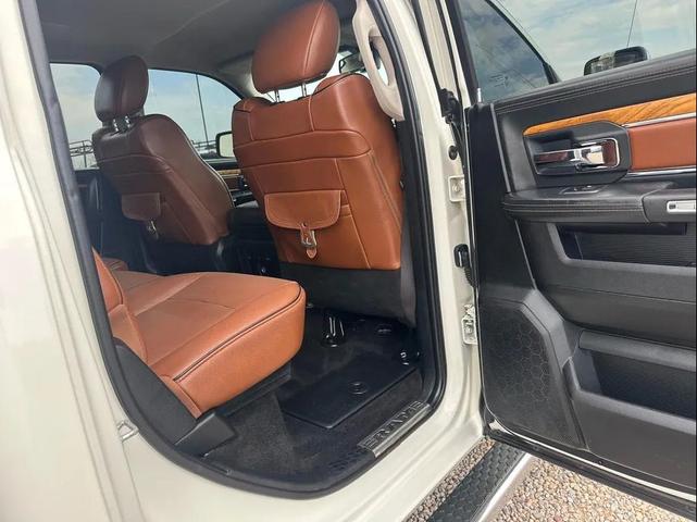 Photo of 2017 White RAM 1500
