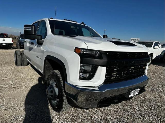 Photo of 2023 Summit White Chevrolet Silverado 3500