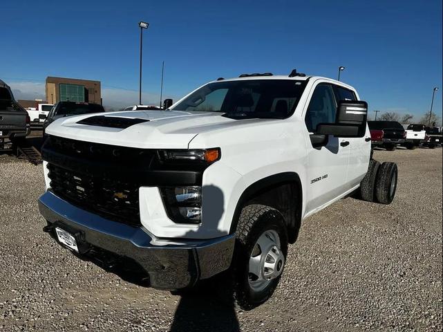 Photo of 2023 Summit White Chevrolet Silverado 3500