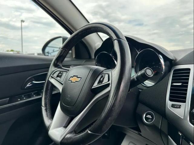 Photo of 2014 Blue Chevrolet Cruze