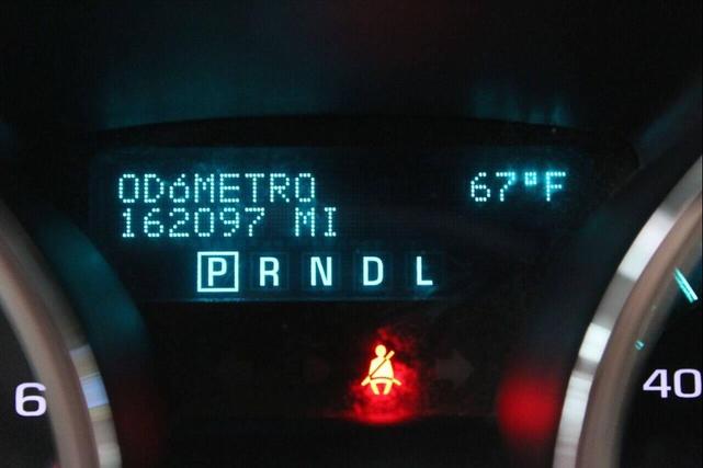 Photo of 2010 White Chevrolet Traverse