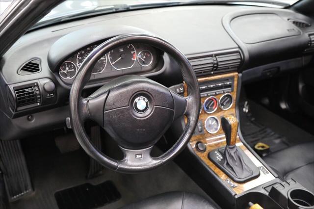Photo of 2002 Sterling Gray Metallic BMW Z3