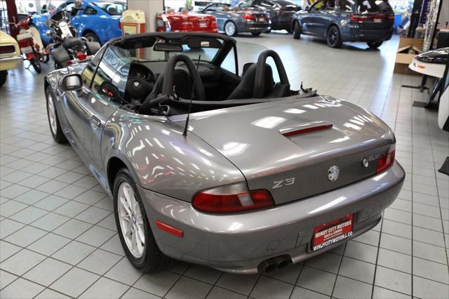 Photo of 2002 Sterling Gray Metallic BMW Z3