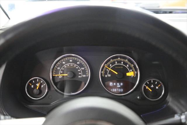 Photo of 2016 Gray Jeep Compass