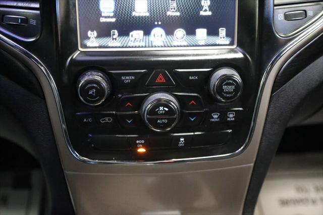 Photo of 2014 Billet Silver Metallic Clearcoat Jeep Grand Cherokee