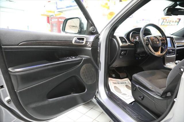 Photo of 2014 Billet Silver Metallic Clearcoat Jeep Grand Cherokee