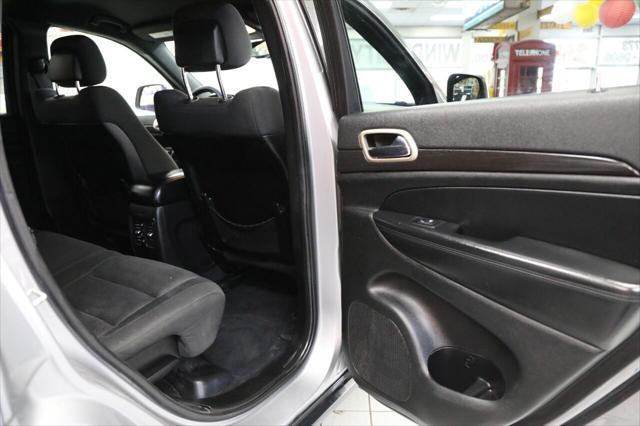 Photo of 2014 Billet Silver Metallic Clearcoat Jeep Grand Cherokee