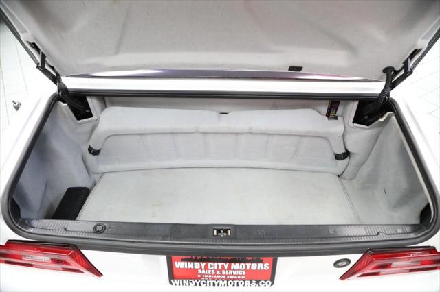 Photo of 2001 Glacier White Mercedes-Benz SL-Class