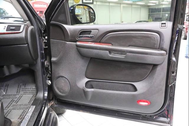 Photo of 2007 Black Raven Cadillac Escalade