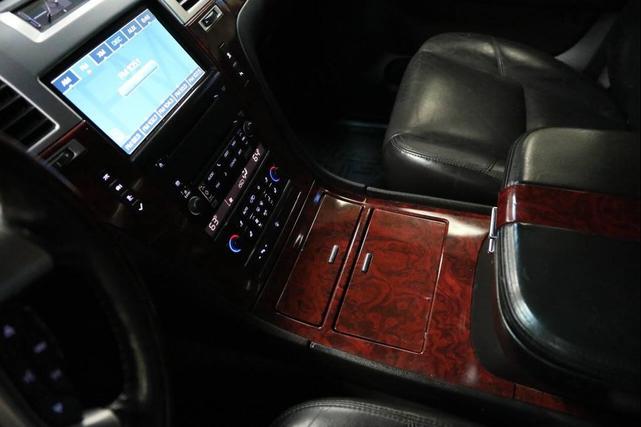 Photo of 2007 Black Raven Cadillac Escalade
