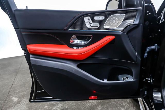 Photo of 2022 Obsidian Black Metallic Mercedes-Benz AMG GLE 53
