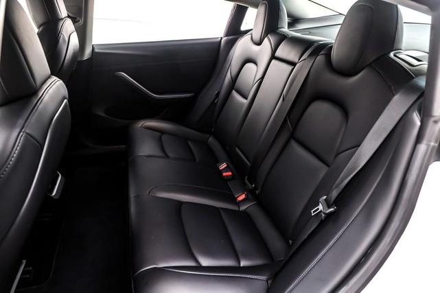Photo of 2022 Pearl White Multi-Coat Tesla Model 3