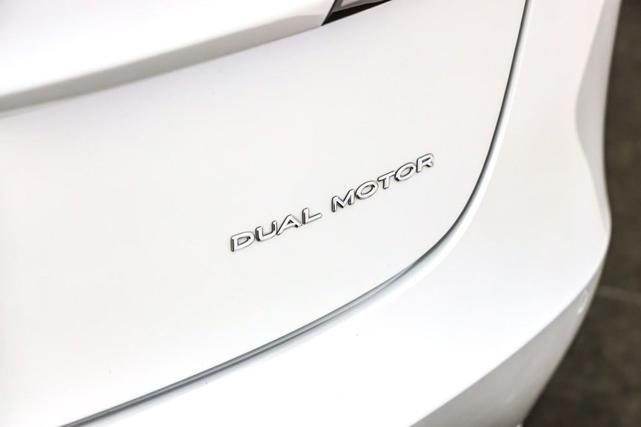 Photo of 2022 Pearl White Multi-Coat Tesla Model 3