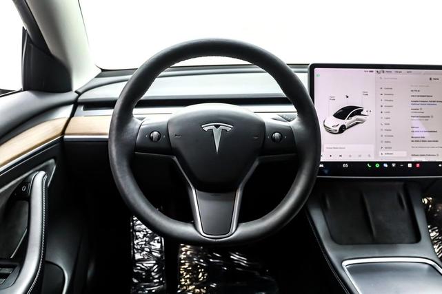 Photo of 2022 Pearl White Multi-Coat Tesla Model 3