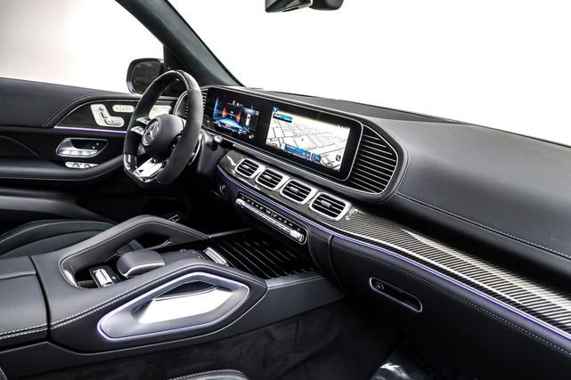 Photo of 2026 MANUFAKTUR Alpine Grey Mercedes-Benz AMG GLE 63